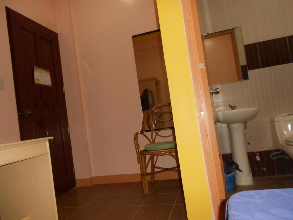 Dureme Mansion Hotel And Resort Castillejos Bagian luar foto