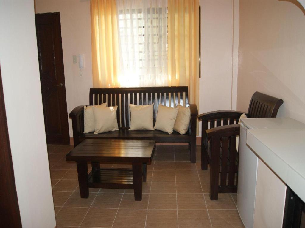 Dureme Mansion Hotel And Resort Castillejos Bagian luar foto